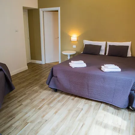 Cavour Forum Bed & Breakfast 3*